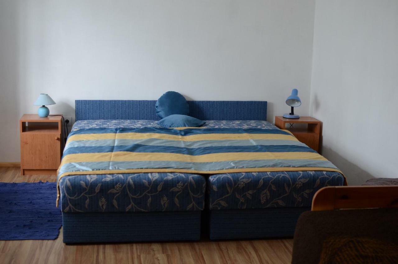 Gerecse Vendeghaz Hotel Sutto Eksteriør billede